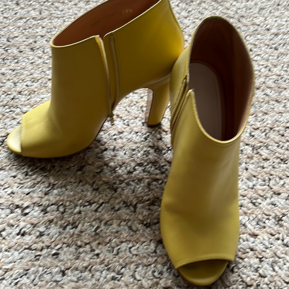 For the stylish women